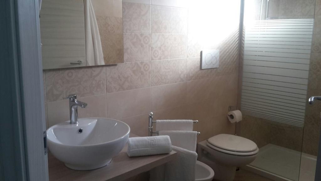 Mediterranea Guest House Porto Cesareo Kültér fotó